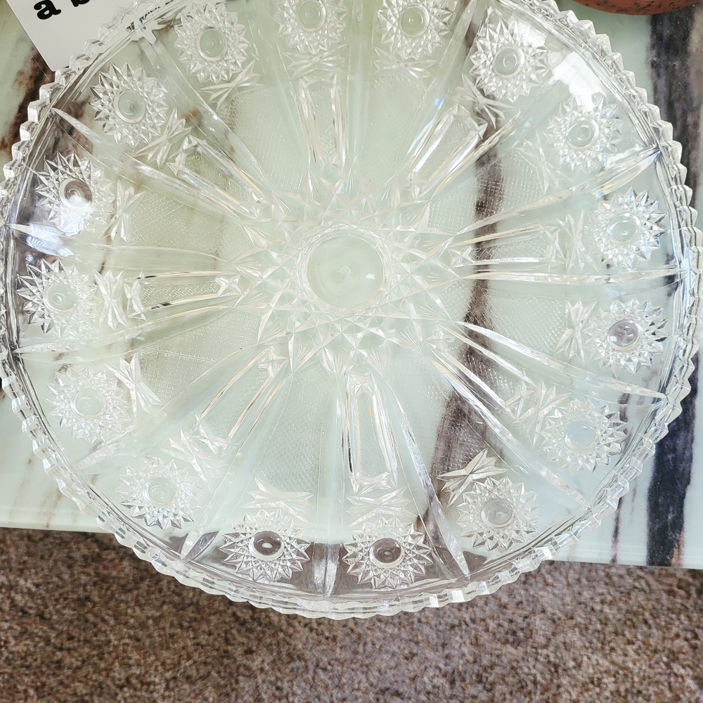 Elegant Clear Serving Platter (Plastic)